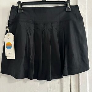 Vuori Black Mini Skirt